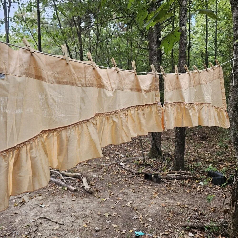 Vintage Croscill Peach Ruffled Valance Curtains 80s 90s Cottagecore Rod Pocket